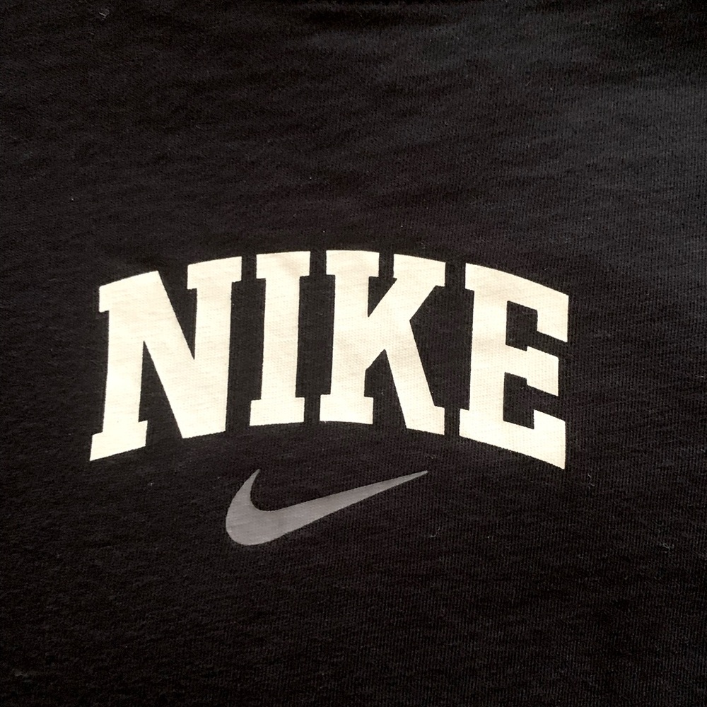 🔥SALE🔥NIKE⭐️VARSITY CREW LONG SLEEVE ATHLETIC TEE⭐️EXCELLENT CONDITION! - Picture 4 of 8